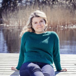 Raglanhihainen neulepusero merinovillasta -tarvikepaketti